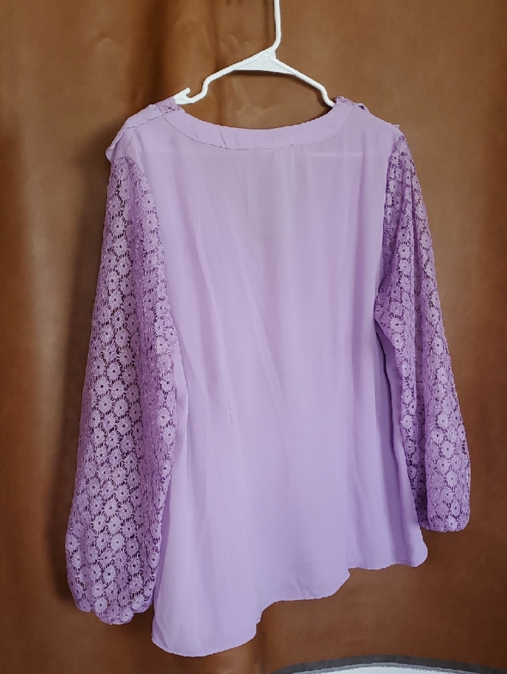 XL Womens New York & Company Lavender Ruffle Lace V-Neck Top - Picture 9 of 15